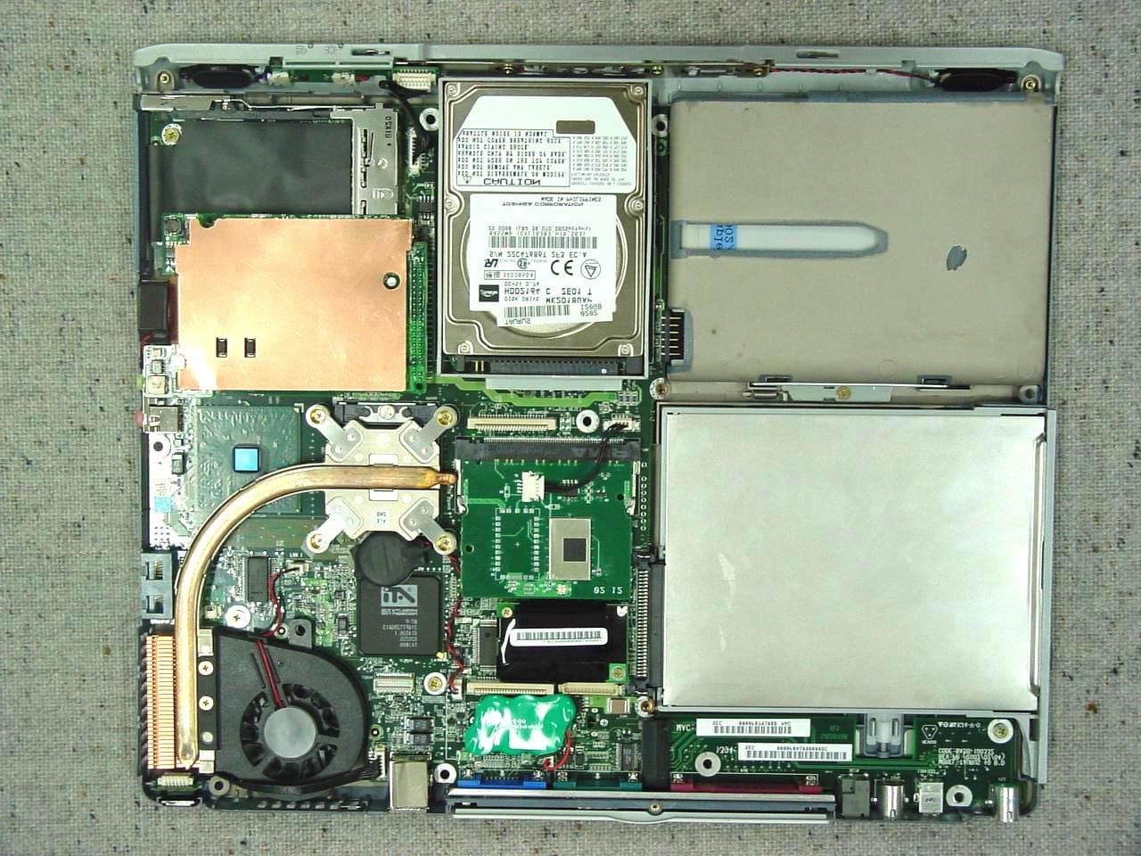 Notebook PC - FCC ID A3LSP10 - Samsung Electronics Co Ltd (1)
