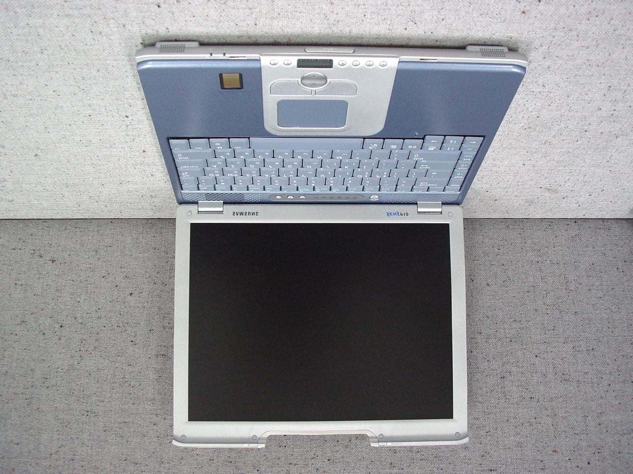 Notebook PC - FCC ID A3LSP10 - Samsung Electronics Co Ltd (3)