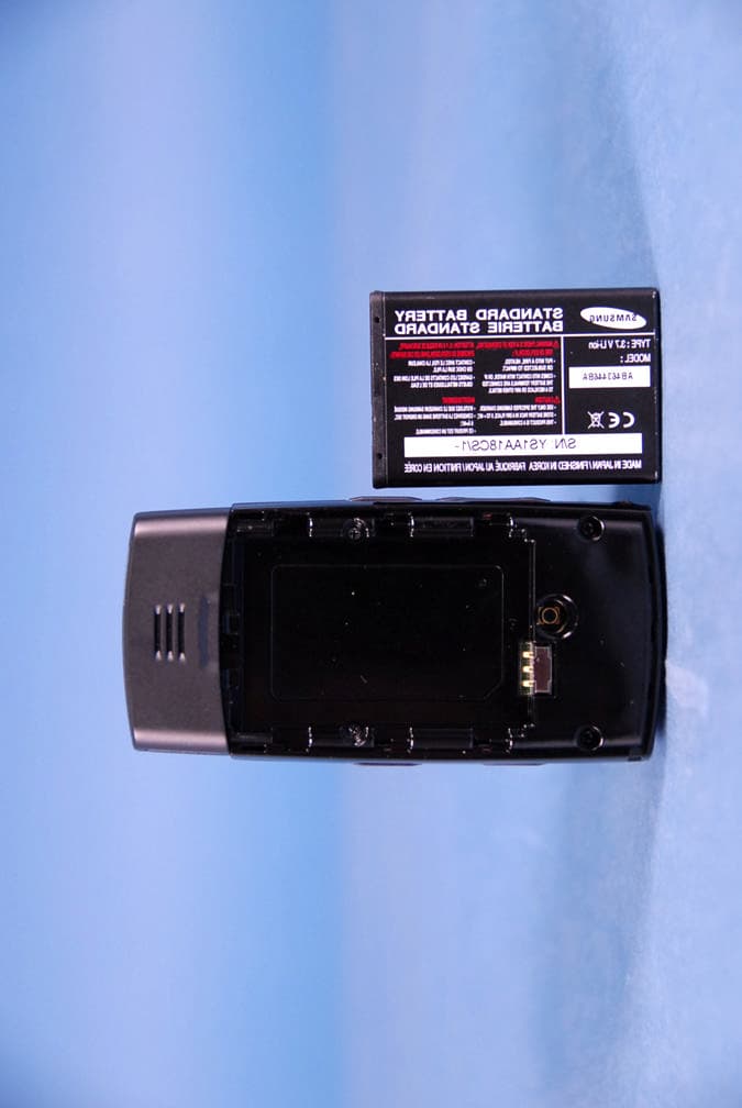 Dual-Band CDMA Phone with Bluetooth - FCC ID A3LSPHA303 - Samsung Electronics Co Ltd (1)