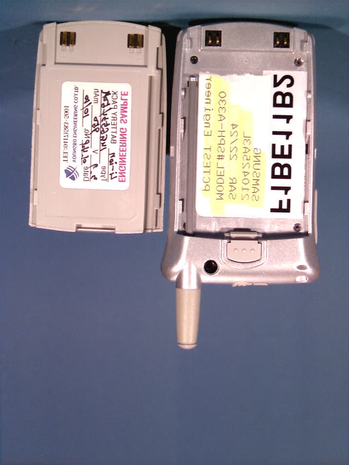 Tri-Mode Dual Band Analog/PCS Phone (AMPS/CDMA) - FCC ID A3LSPHA330 - Samsung Electronics Co Ltd