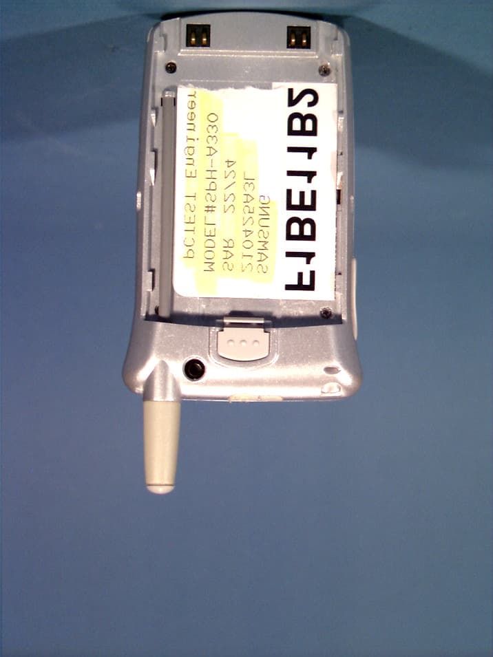 Tri-Mode Dual Band Analog/PCS Phone (AMPS/CDMA) - FCC ID A3LSPHA330 - Samsung Electronics Co Ltd (5)