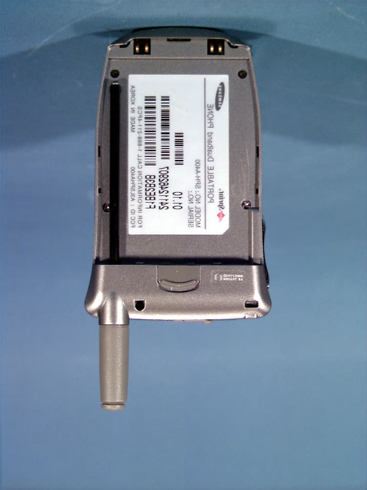 Dual-Band Analog/PCS Phone & GPS Receiver - FCC ID A3LSPHA400 - Samsung Electronics Co Ltd (5)