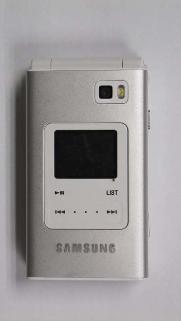 Dual-Band CDMA Phone with Bluetooth - FCC ID A3LSPHA720 - Samsung Electronics Co Ltd (3)