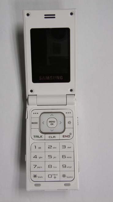 Dual-Band CDMA Phone with Bluetooth - FCC ID A3LSPHA720 - Samsung Electronics Co Ltd (2)