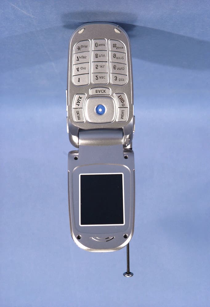 Tri-Mode Dual-Band Analog/ PCS Phone (AMPS/CDMA) - FCC ID A3LSPHA760 - Samsung Electronics Co Ltd (3)