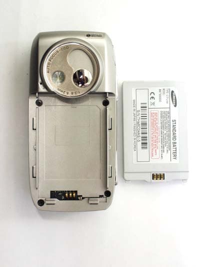 Tri-Mode Dual-Band Analog/ PCS Phone (AMPS/CDMA) - FCC ID A3LSPHA800 - Samsung Electronics Co Ltd (4)