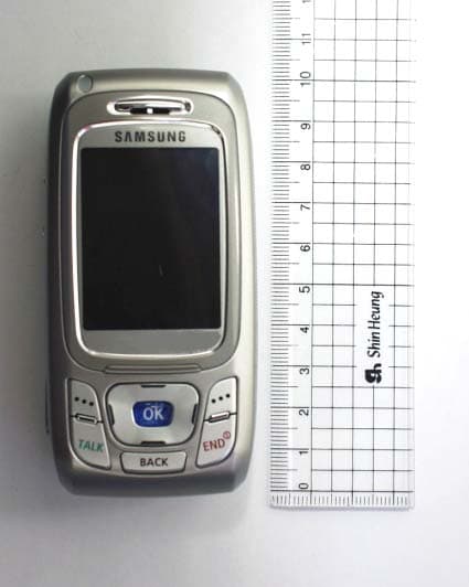 Tri-Mode Dual-Band Analog/ PCS Phone (AMPS/CDMA) - FCC ID A3LSPHA800 - Samsung Electronics Co Ltd (1)