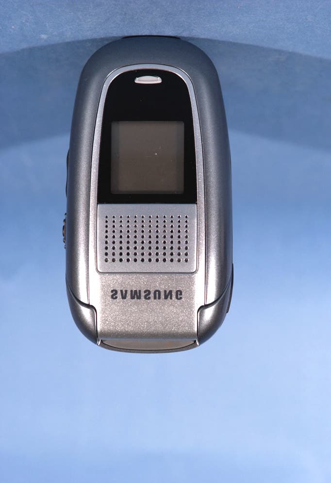 Tri-Mode Dual-Band Analog/ PCS Phone (AMPS/CDMA) - FCC ID A3LSPHA820 - Samsung Electronics Co Ltd (2)