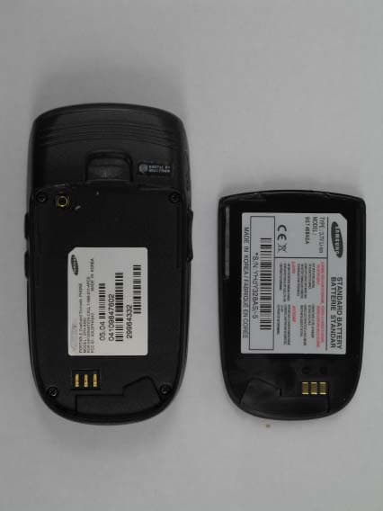 Tri-Mode Dual-Band Analog/ PCS Phone (AMPS/ CDMA) - FCC ID A3LSPHA840 - Samsung Electronics Co Ltd (2)