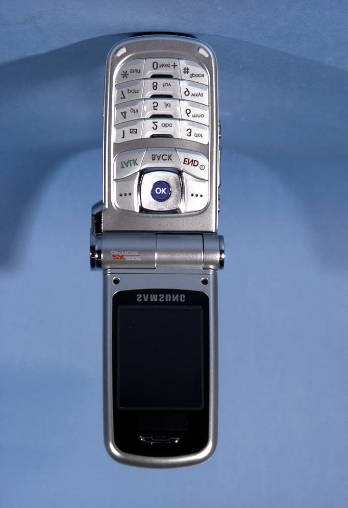 Dual-Band CDMA Phone with Bluetooth - FCC ID A3LSPHA940 - Samsung Electronics Co Ltd (5)