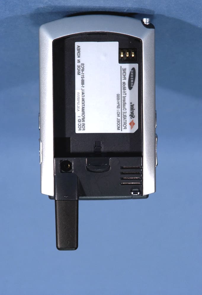 Tri-Mode Dual-Band Analog/ PCS Phone (AMPS/CDMA) - FCC ID A3LSPHI550 - Samsung Electronics Co Ltd (5)