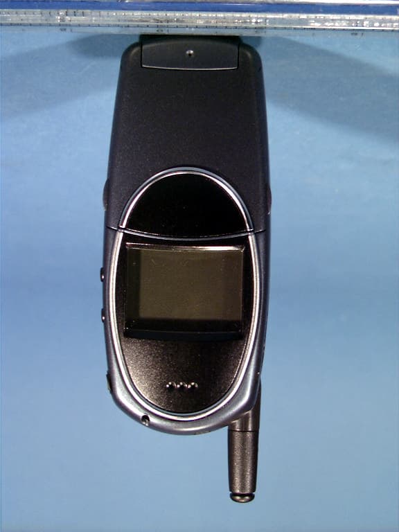 PCS CDMA Phone - FCC ID A3LSPHN105 - Samsung Electronics Co Ltd (2)