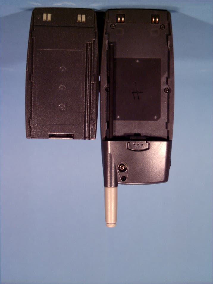 Tri-Mode Dual Band Analog/PCS Phone (AMPS/CDMA) - FCC ID A3LSPHN170 - Samsung Electronics Co Ltd