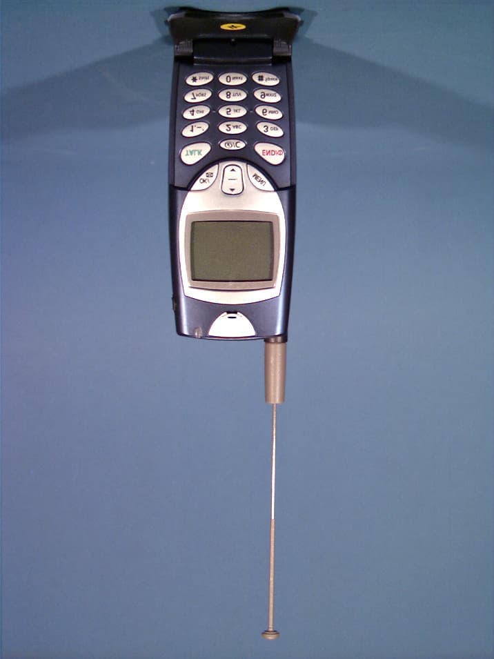 Tri-Mode Dual Band Analog/PCS Phone (AMPS/CDMA) - FCC ID A3LSPHN170 - Samsung Electronics Co Ltd (4)