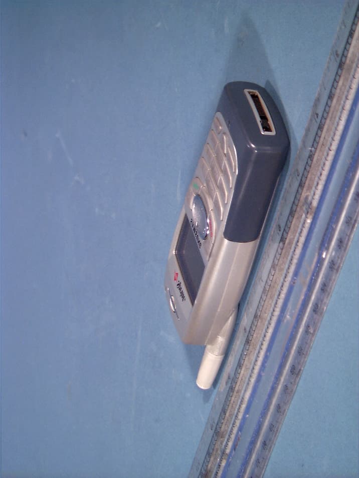 Tri-Mode Dual-Band Analog/PCS Phone (AMPS/CDMA) - FCC ID A3LSPHN240 - Samsung Electronics Co Ltd (3)