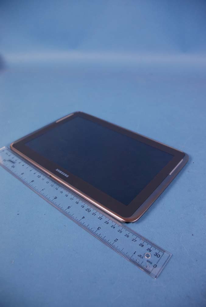 Portable Tablet Computer with Multi-band CDMA/WCDMA/GSM/EDGE, LTE, WLAN and Bluetooth - FCC ID A3LSPHP600 - Samsung Electronics Co Ltd (1)
