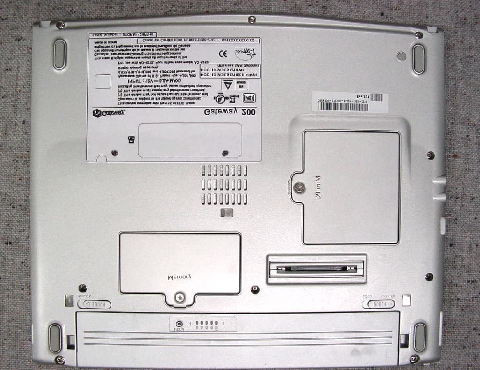 Notebook PC - FCC ID A3LSQ10R - Samsung Electronics Co Ltd (3)