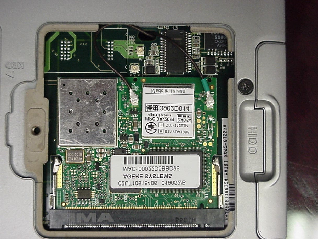 Notebook Computer with Integral Wireless LAN - FCC ID A3LST10WLR - Samsung Electronics Co Ltd