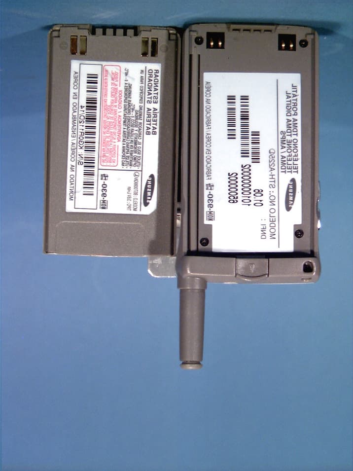 Dual-Mode Cellular Phone (AMPS/TDMA) - FCC ID A3LSTHA225 - Samsung Electronics Co Ltd (3)
