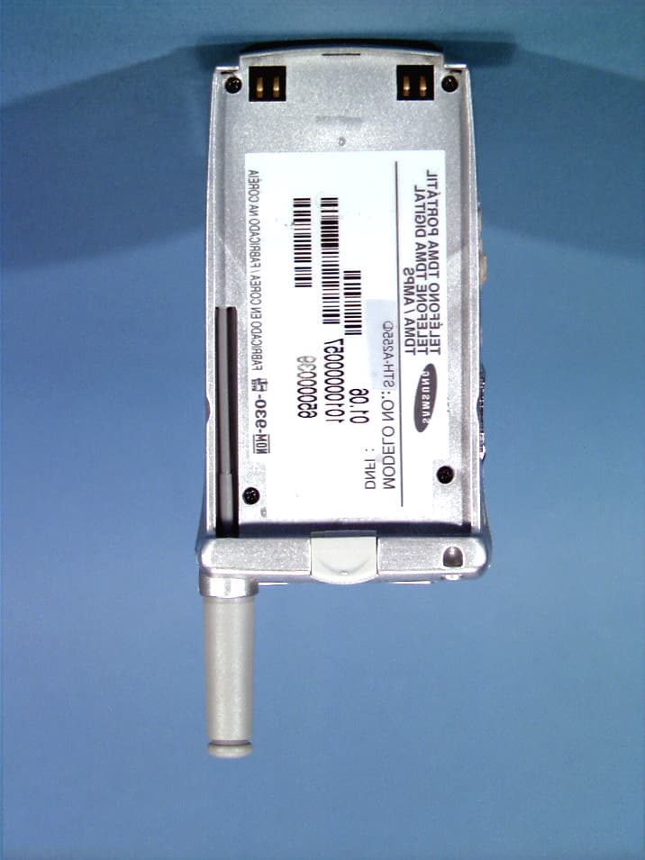 Dual-Mode Cellular (AMPS/TDMA) Phone - FCC ID A3LSTHA255 - Samsung Electronics Co Ltd (2)