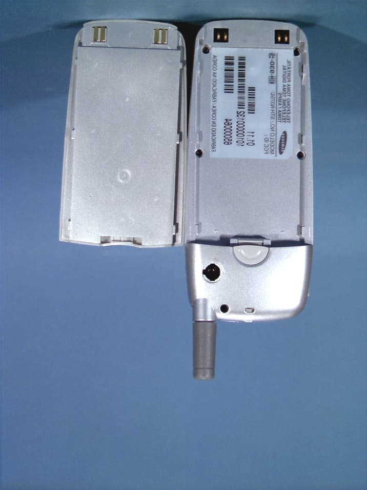Dual-Mode Cellular (AMPS/TDMA) Phone - FCC ID A3LSTHN375 - Samsung Electronics Co Ltd (2)