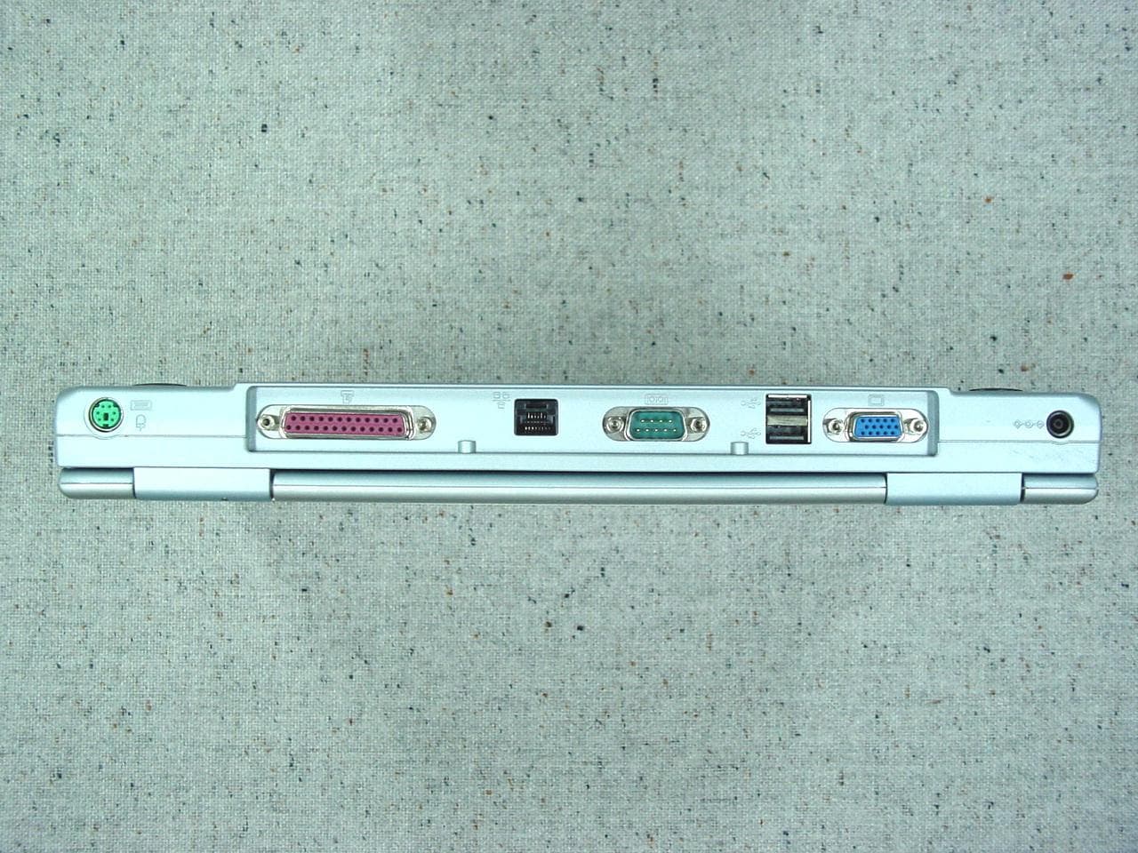 Notebook Computer - FCC ID A3LSV10 - Samsung Electronics Co Ltd (2)