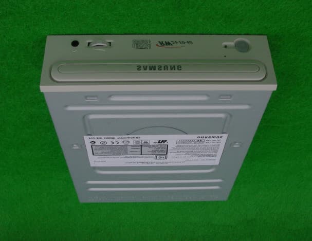 Internal CD-RW Drive - FCC ID A3LSW224 - Samsung Electronics Co Ltd