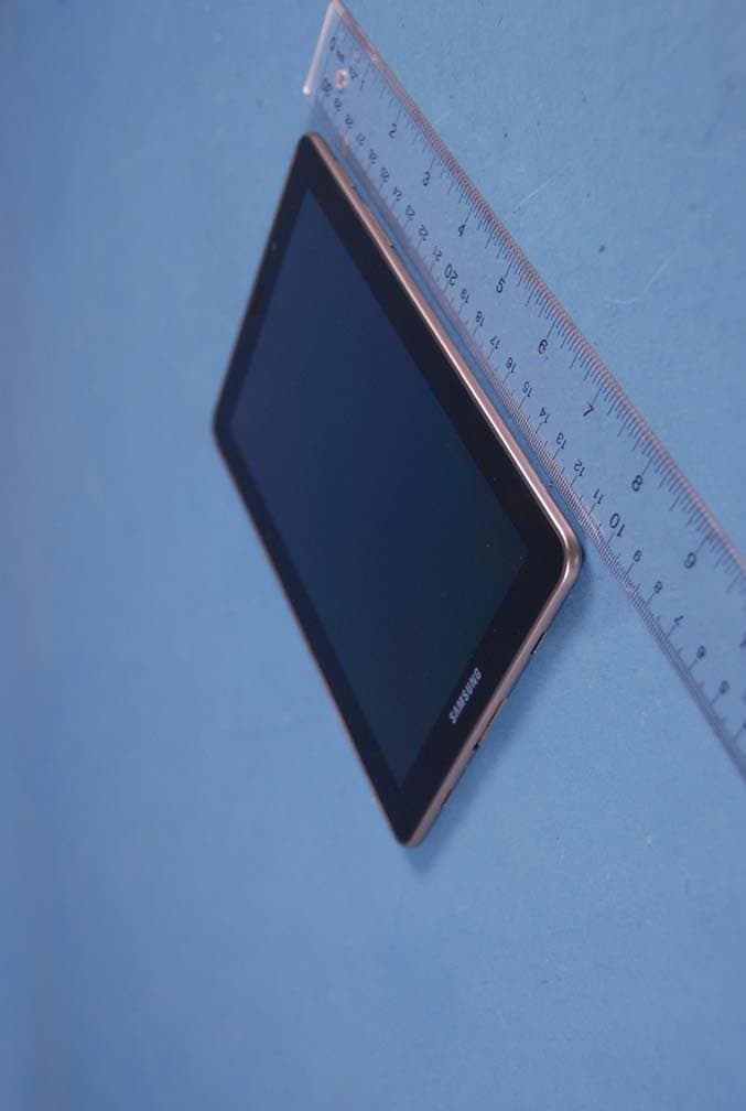 Cellular/ PCS GSM/ EDGE and Cellular WCDMA Tablet PC with WLAN and Bluetooth - FCC ID A3LSWDSC01E - Samsung Electronics Co Ltd (1)