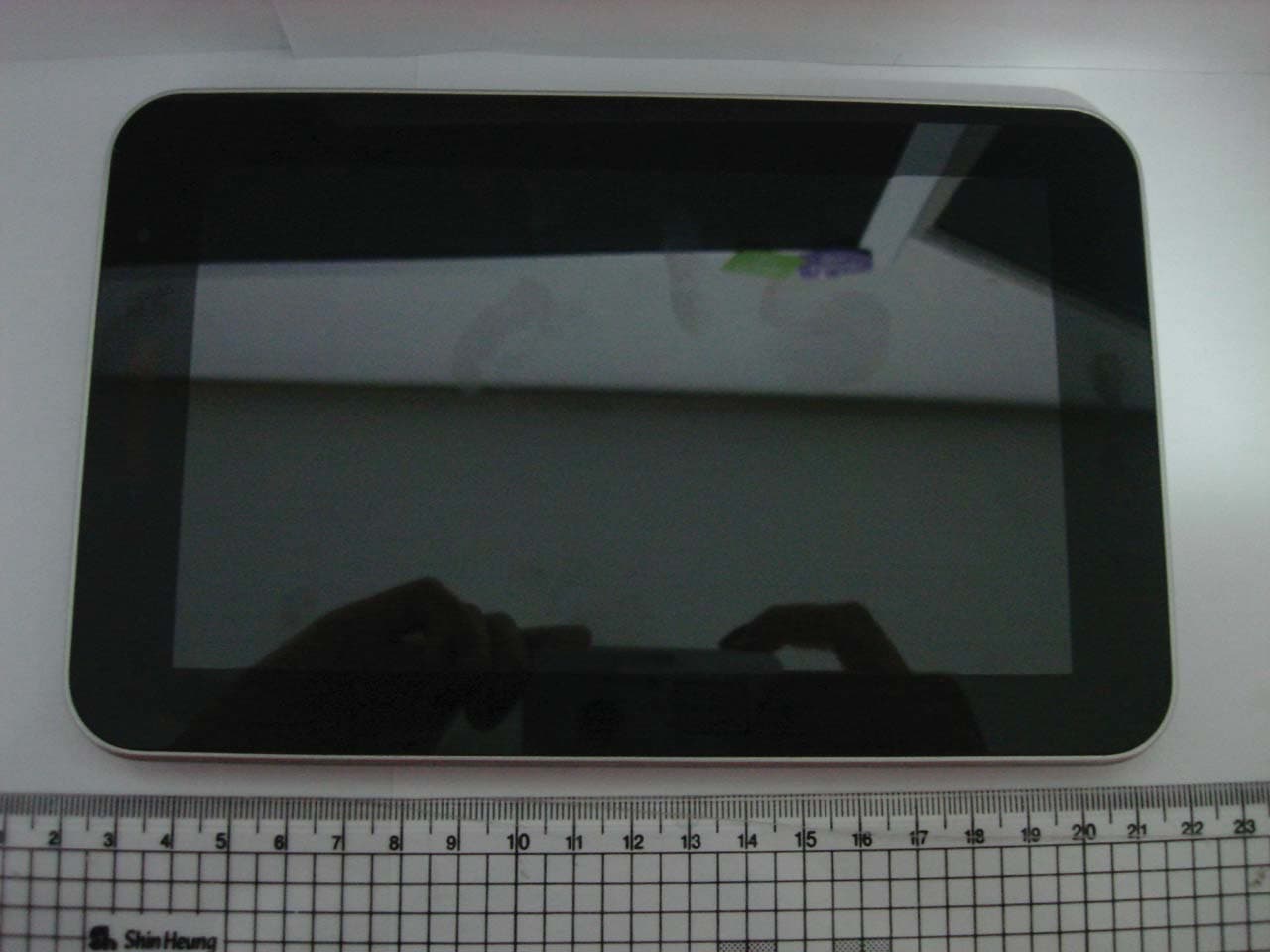 Tablet with 802.11abgn, BT3.0 - FCC ID A3LSWDSC02D - Samsung Electronics Co Ltd (2)