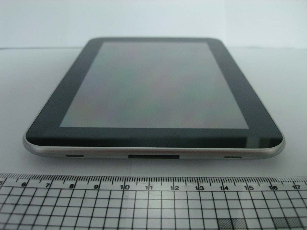 Tablet with 802.11abgn, BT3.0 - FCC ID A3LSWDSC02D - Samsung Electronics Co Ltd (4)