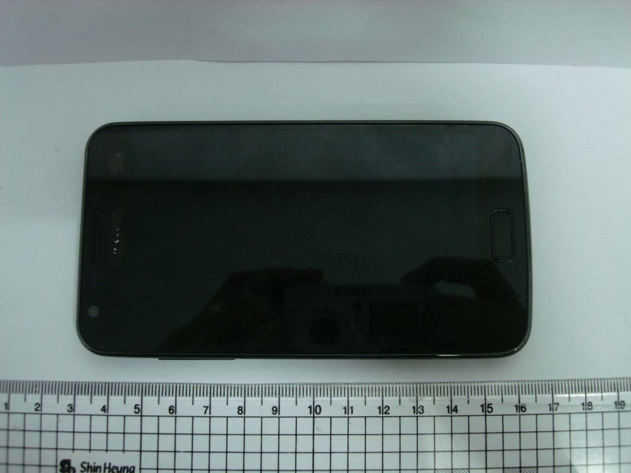 Cellular/PCS GSM/EDGE Phone with WLAN, RFID and Bluetooth - FCC ID A3LSWDSC03D - Samsung Electronics Co Ltd (2)