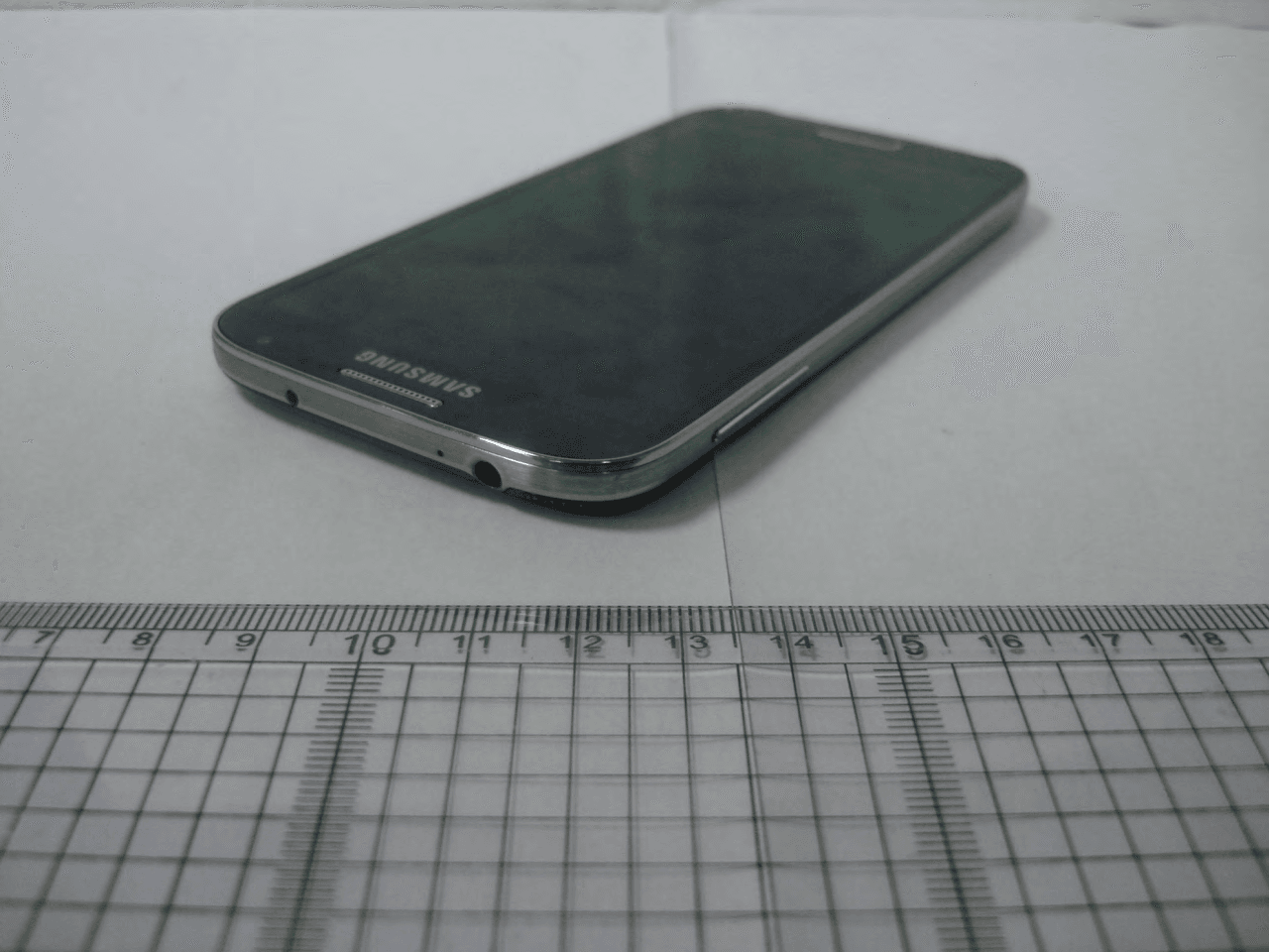Cellular/ PCS GSM/ EDGE and Cellular WCDMA Phone with WLAN, Bluetooth and RFID - FCC ID A3LSWDSC04E - Samsung Electronics Co Ltd (3)