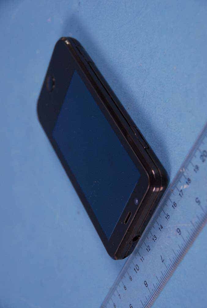 Portable Handset with WLAN and Bluetooth - FCC ID A3LTRATS - Samsung Electronics Co Ltd (2)