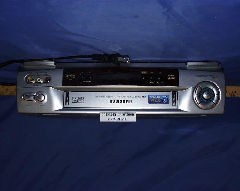 VCR - FCC ID A3LTWIN2000 - Samsung Electronics Co Ltd (2)