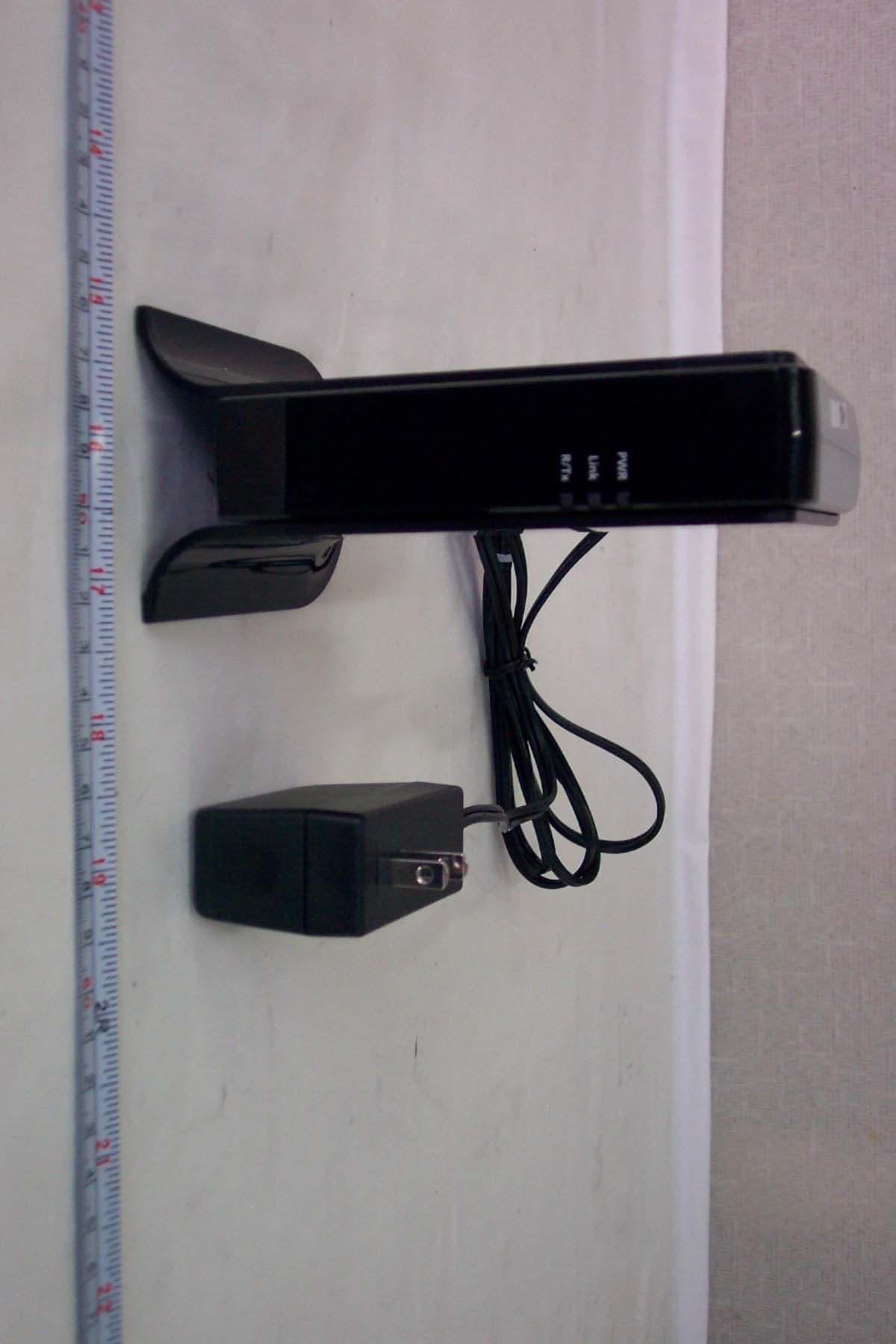 WIP ADAPTOR - FCC ID A3LWIP5001A - Samsung Electronics Co Ltd (2)