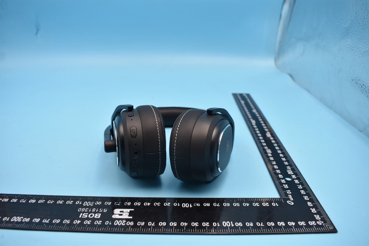 ClearDryve 220 (Bluetooth Headset) - FCC ID A4C91007A - RM Acquisition LLC. (5)