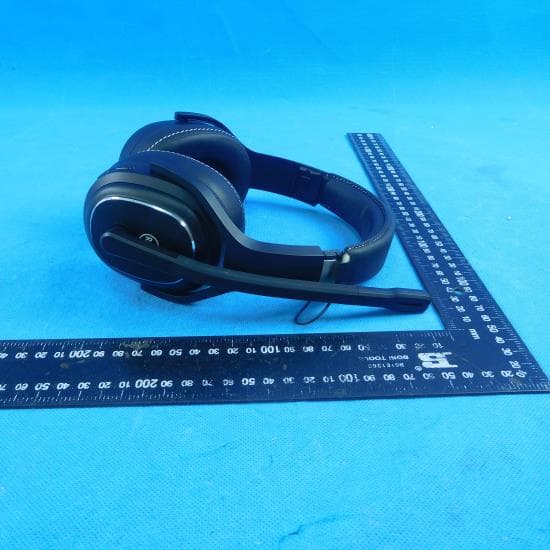 Bluetooth ANC Headset - FCC ID A4C91008A - RM Acquisition LLC. (4)