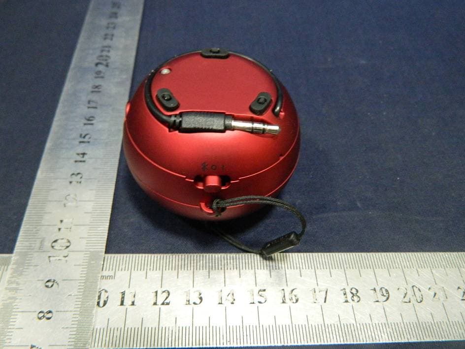 X-mini KAI2 Capsule Speaker - FCC ID A4VXAM18 - Xmi Pte Ltd (3)