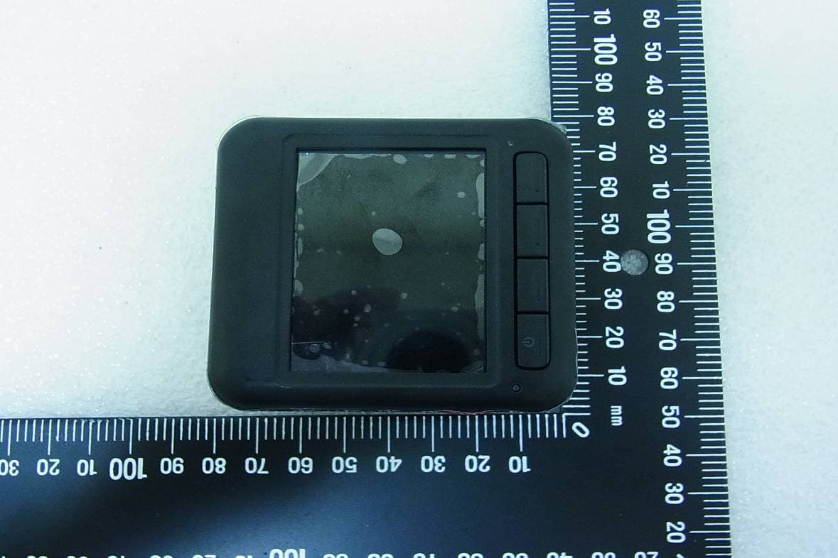 Car Video Recorder - FCC ID A4Z-DP200 - Transcend Information Inc. (5)