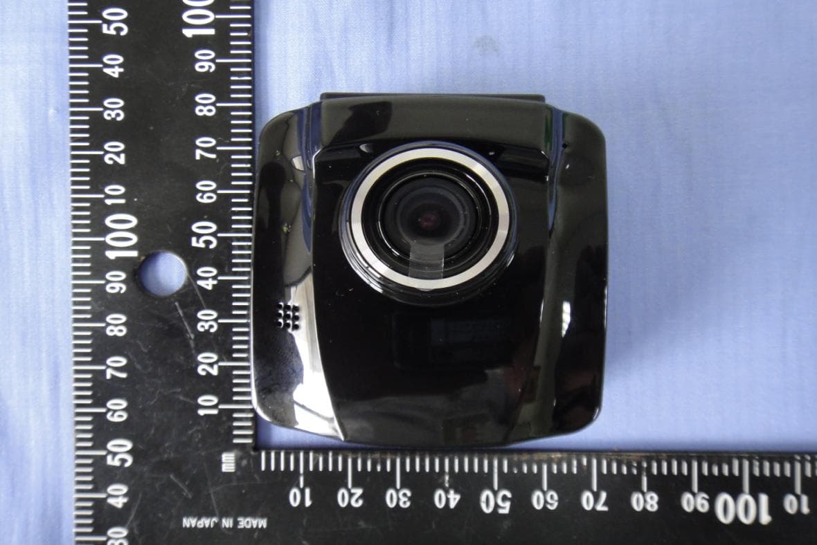 Car Video Recorder - FCC ID A4Z-DP220 - Transcend Information Inc. (4)