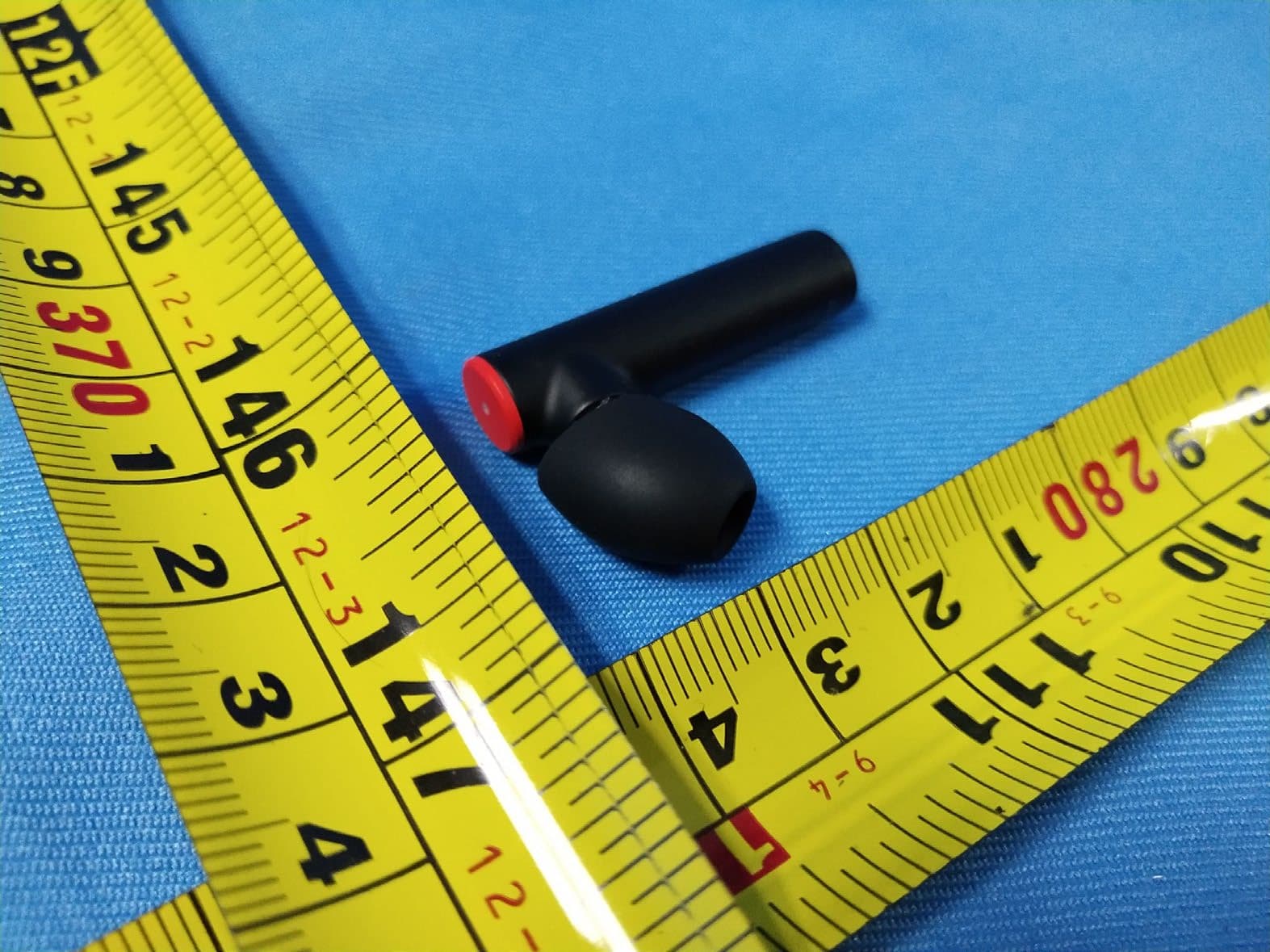 Integrated TWS Earbuds - FCC ID A5M-L06E - Lenovo (Beijing) Limited (4)