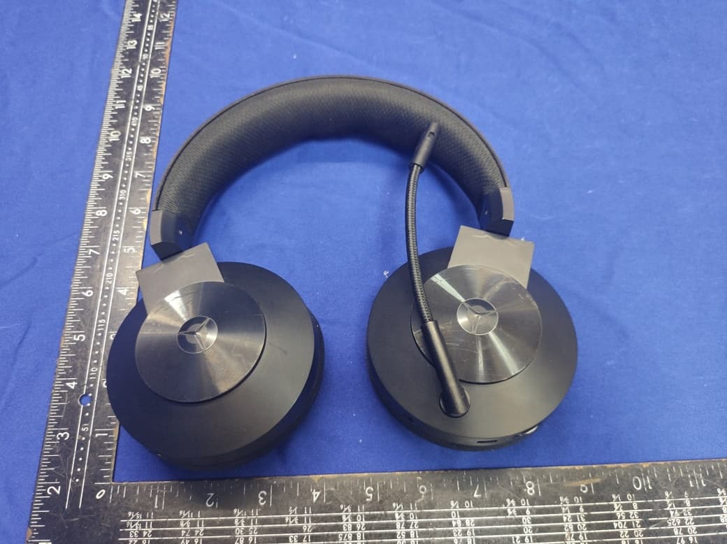 Lenovo Legion H600 Wireless Gaming Headset - FCC ID A5MH600 - Lenovo (Beijing) Limited (4)