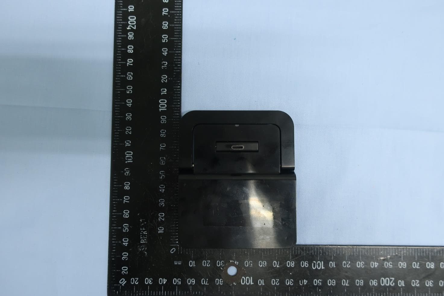 Mobile Phone - FCC ID A5MLM21C81 - Lenovo (Beijing) Limited (3)