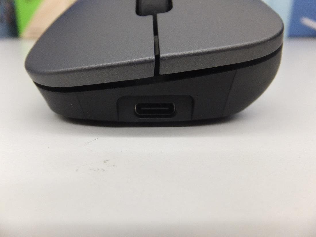 Lenovo Professional Bluetooth Rechargeable Mouse - FCC ID A5MMA695B - Lenovo (Beijing) Limited (5)
