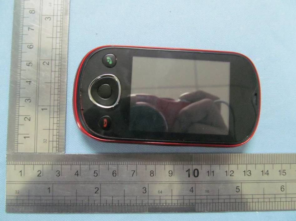 PDA mobile phone - FCC ID A5XALVOROCK - Delta Network Pte Ltd (2)