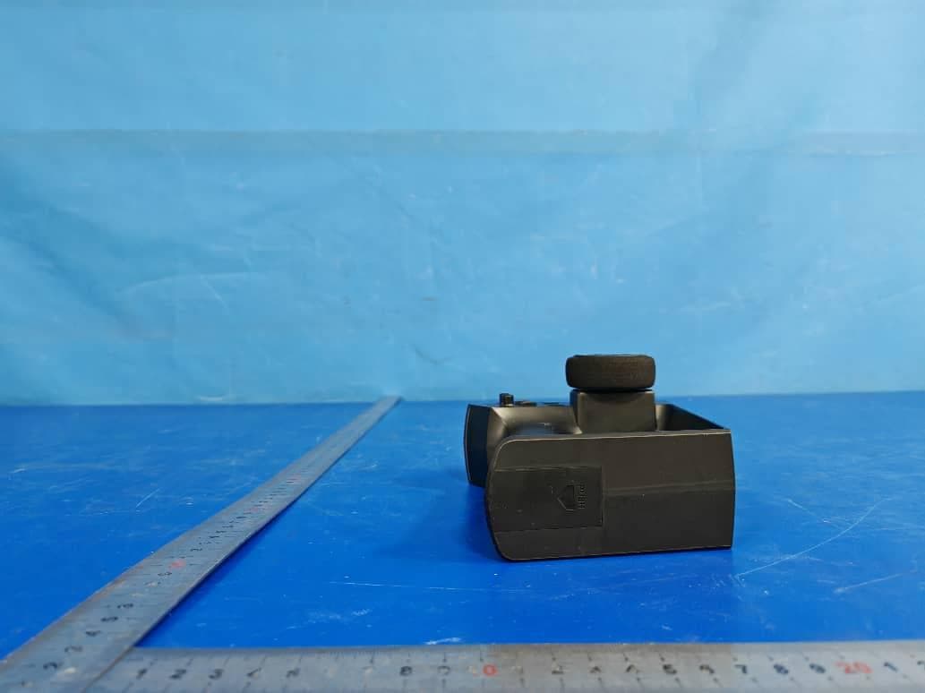 2CH 2.4GHz transmitter - FCC ID A6E-FSH9223 - Zhejiang Feishen Vehicle Co., LTD. (4)
