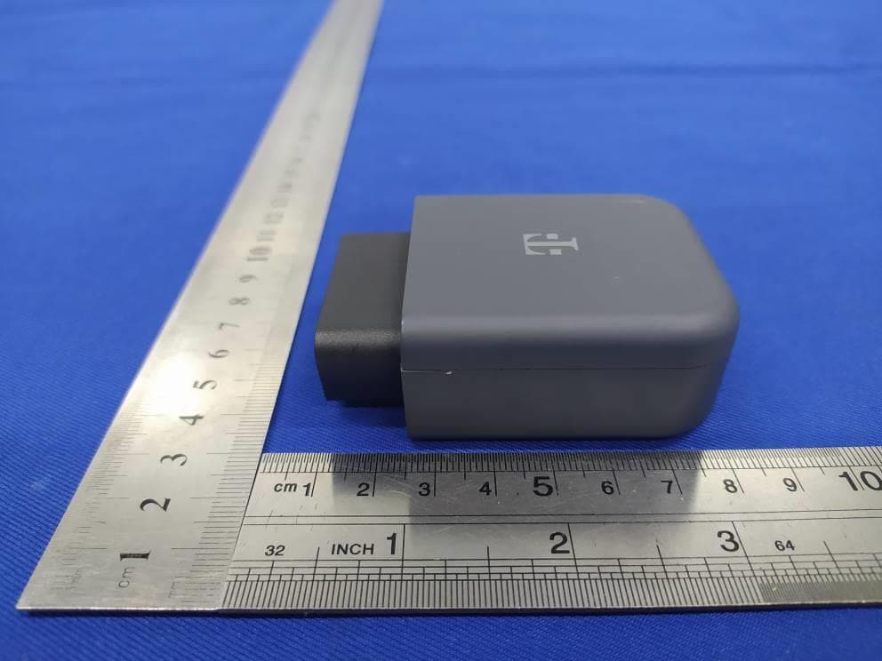 telematics embedded system - FCC ID A6GC4D-4G4USV8-2 - MUNIC (4)