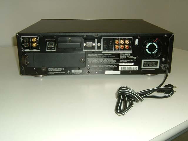 MusicCAST Digital Audio Server - FCC ID A6RMCX1000A - Yamaha Corporation (2)
