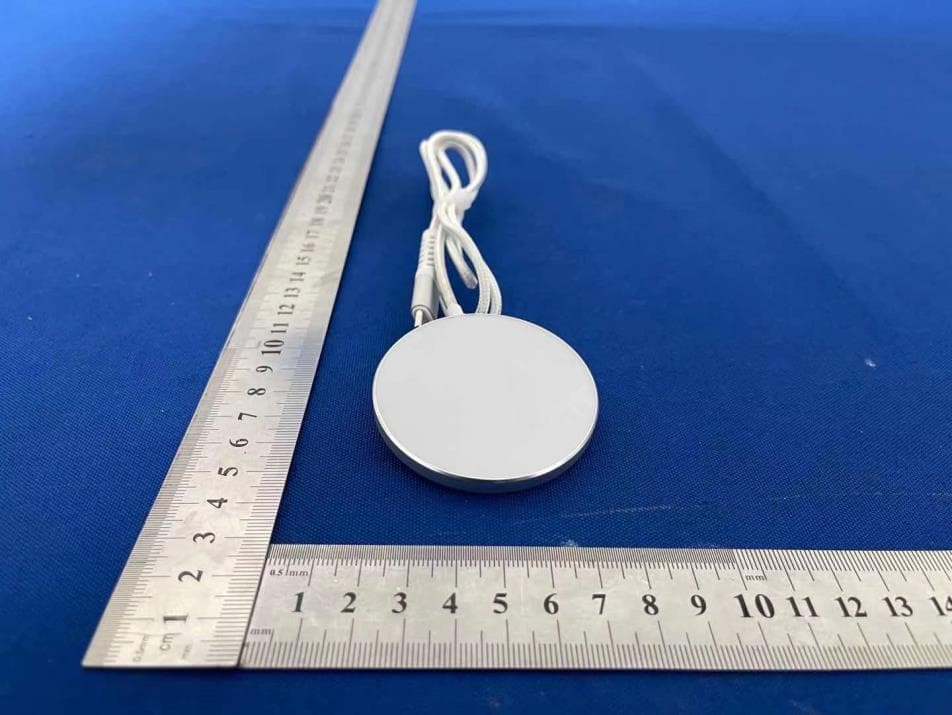 Magnetic wireless charger - FCC ID A7M-RWC46 - Shenzhen Reflying Electronic Co., Ltd. (5)