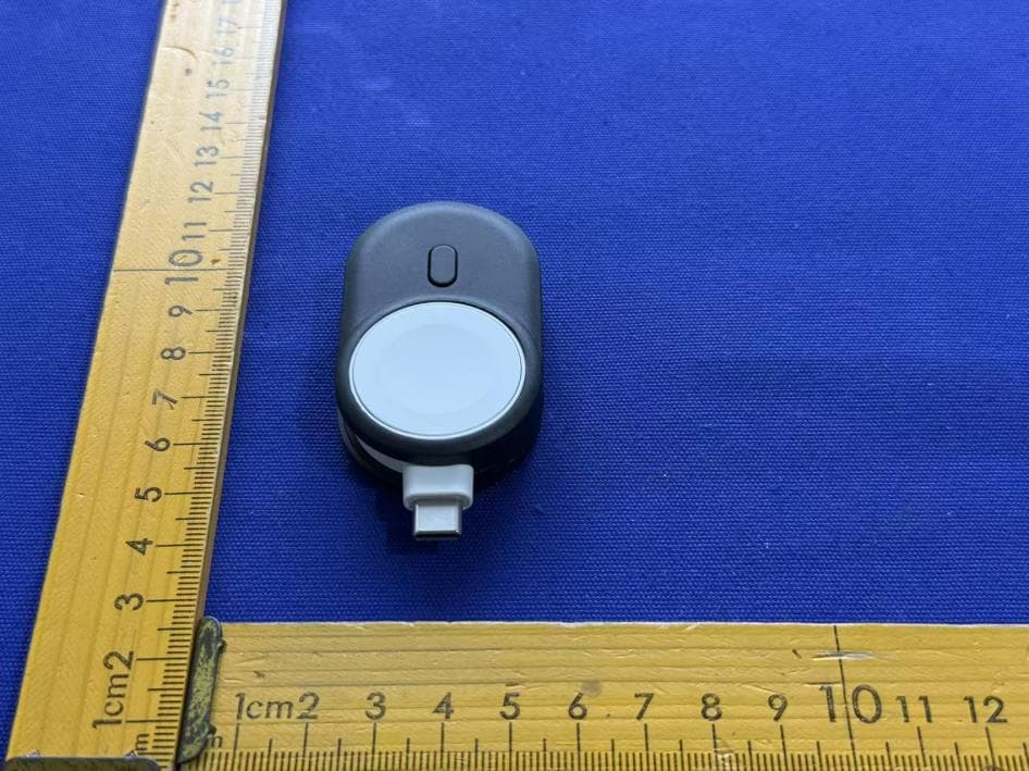 Wireless Watch Charger - FCC ID A7M-RWC739 - Shenzhen Reflying Electronic Co., Ltd. (2)